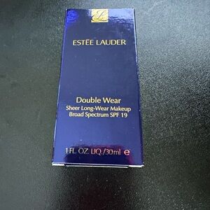 Estée Lauder sheer long wear makeup broad spectrum SPF 19 color expresso 8N1